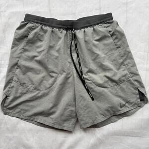Nike Men's Casual Athletic Running Gym Lined Shorts Gray Medium M Pocket Zip